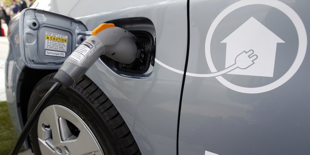 Charging an electric car is still much cheaper than filling up with gas